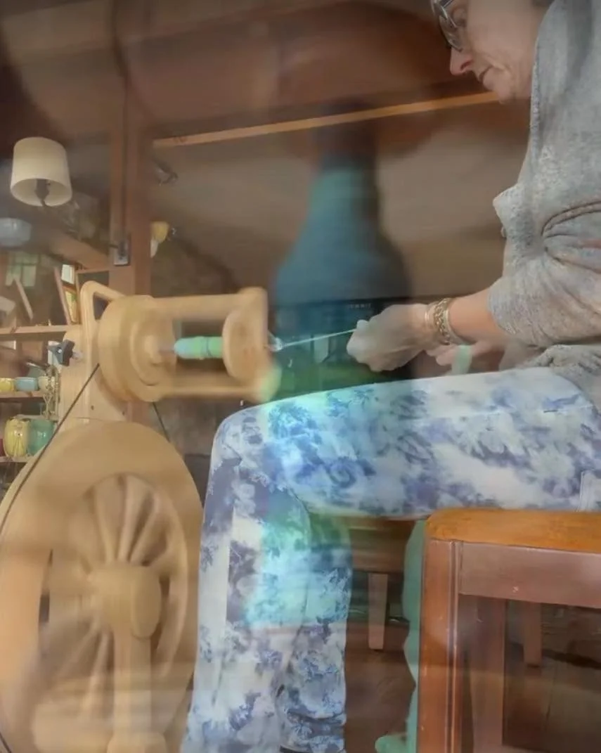When it&rsquo;s all coming together beautifully! Check out the full video with @rachelmpost Thanks for spinning with us!  #spinnersofinstagram #makingyarn #artyarnspinning #artyarn