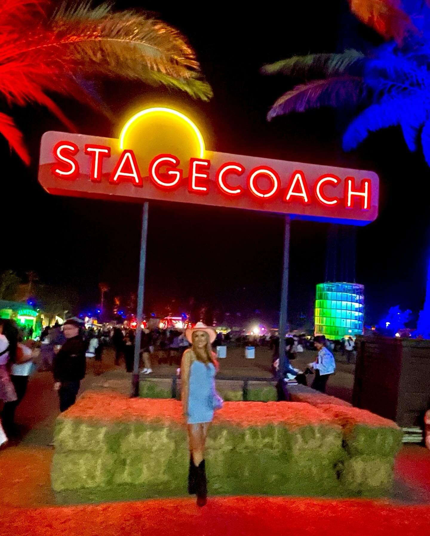 Stagecoach Day 1&hellip;🤠👢🌴

I&rsquo;ve never been to a music festival and always wanted to go. It was so much fun! Life is short. Take chances, wear what you want, have fun!!🩵 #Stagecoach #takechances #havefun

✨I am a Clinical Psychologist and 