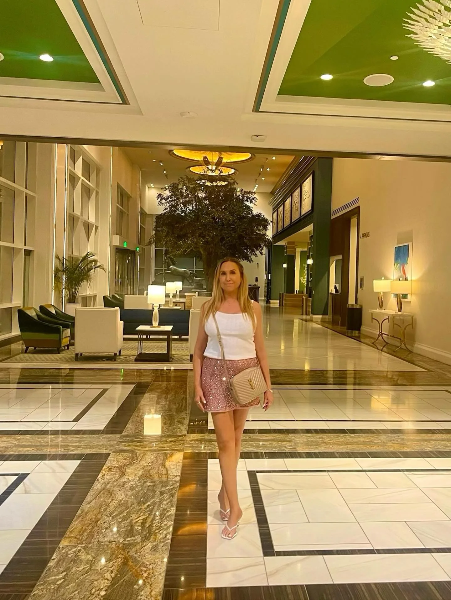 You can never have too much sparkle!!💖

What makes you sparkle? Fashion, food, travel, fun? Don&rsquo;t let anyone dim your light!💗✨

✨I am a Clinical Psychologist and Holistic Life Coach and have been working with Law of Attraction and manifesting