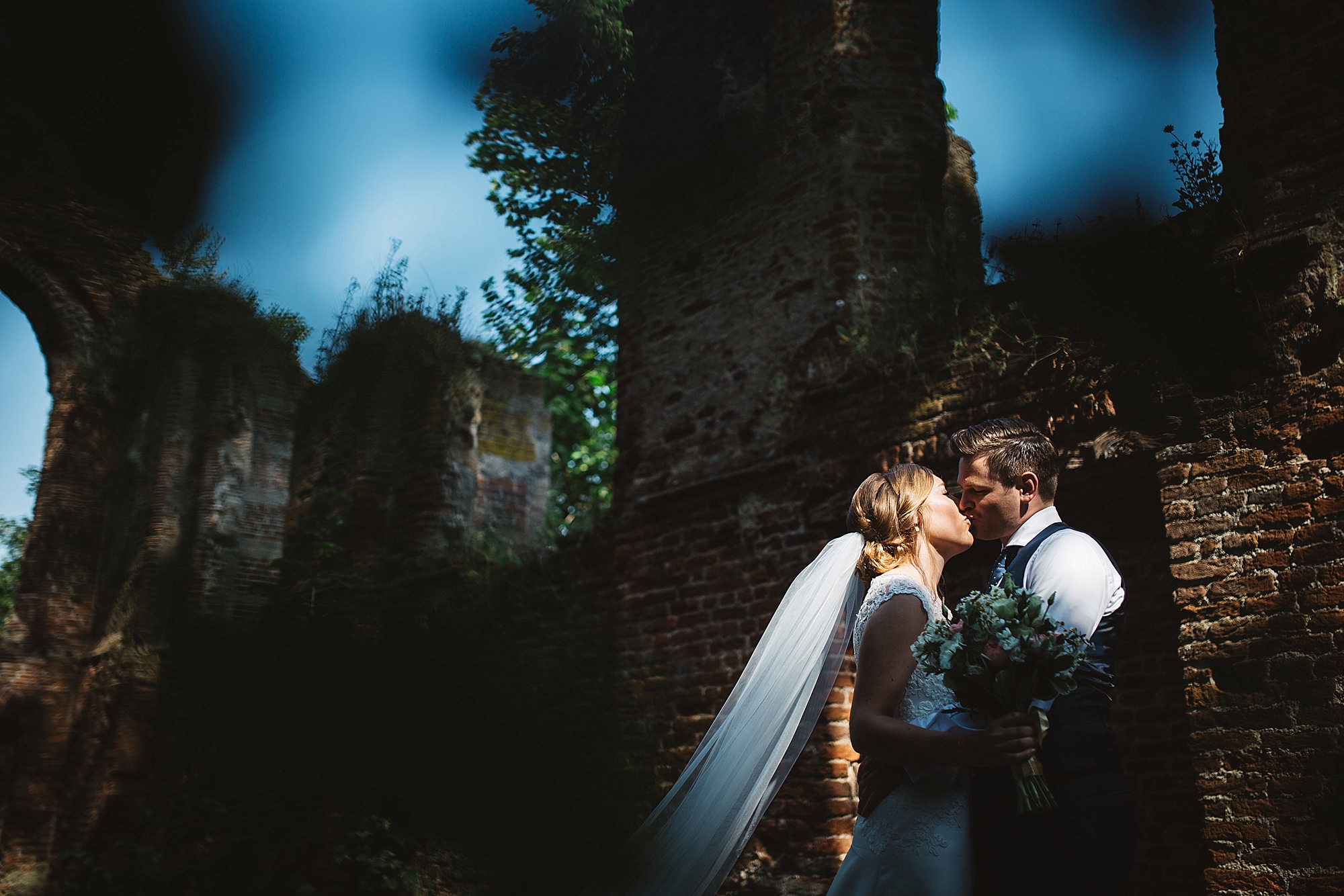 best-men-weddings-photographers-castle-kasteel-ammersoyen-netherlands_0835.jpg