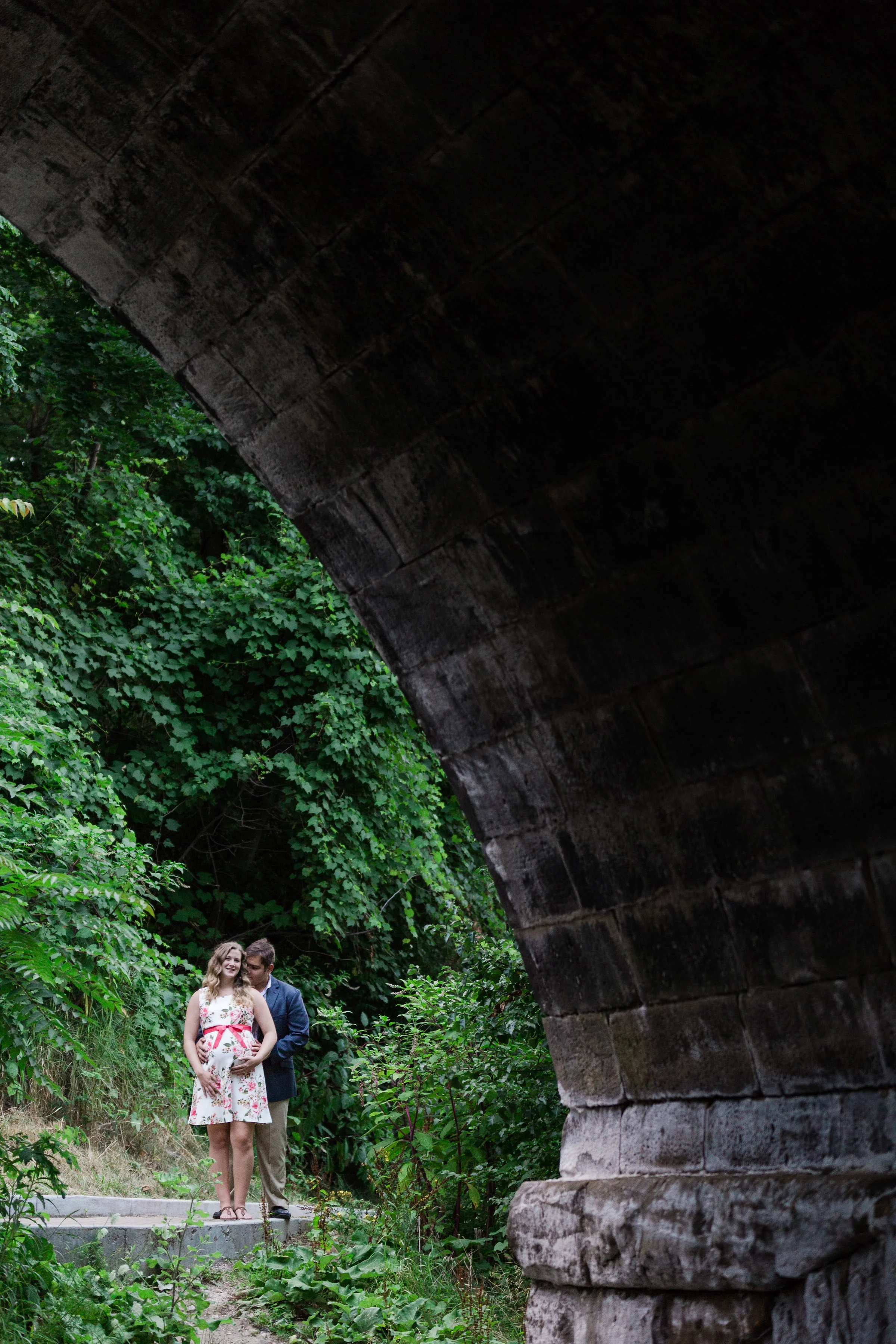 Romantic_Bridge_Engagement