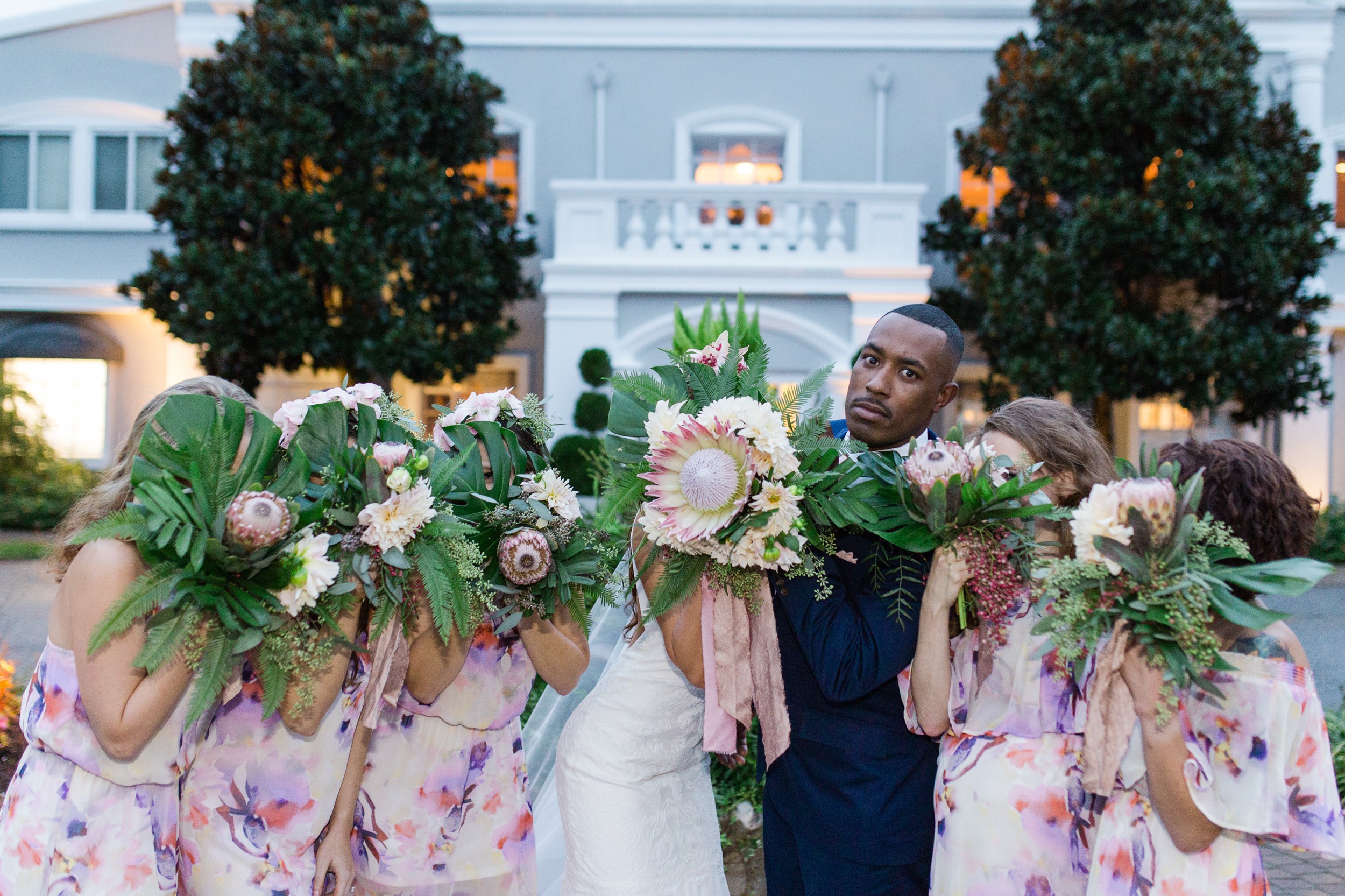 Funny_Groom_Bridesmaids