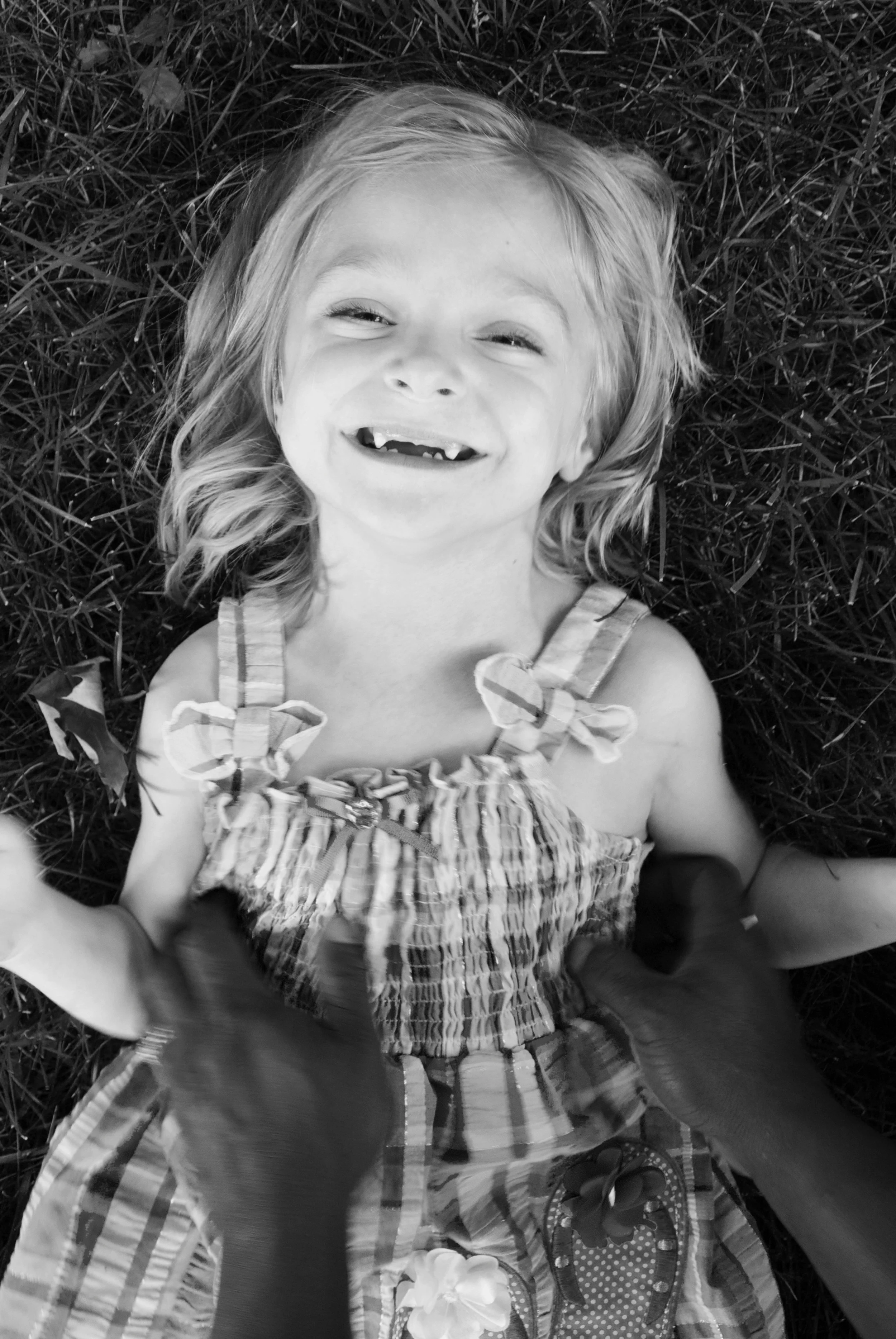 Bellas1bnw.jpg