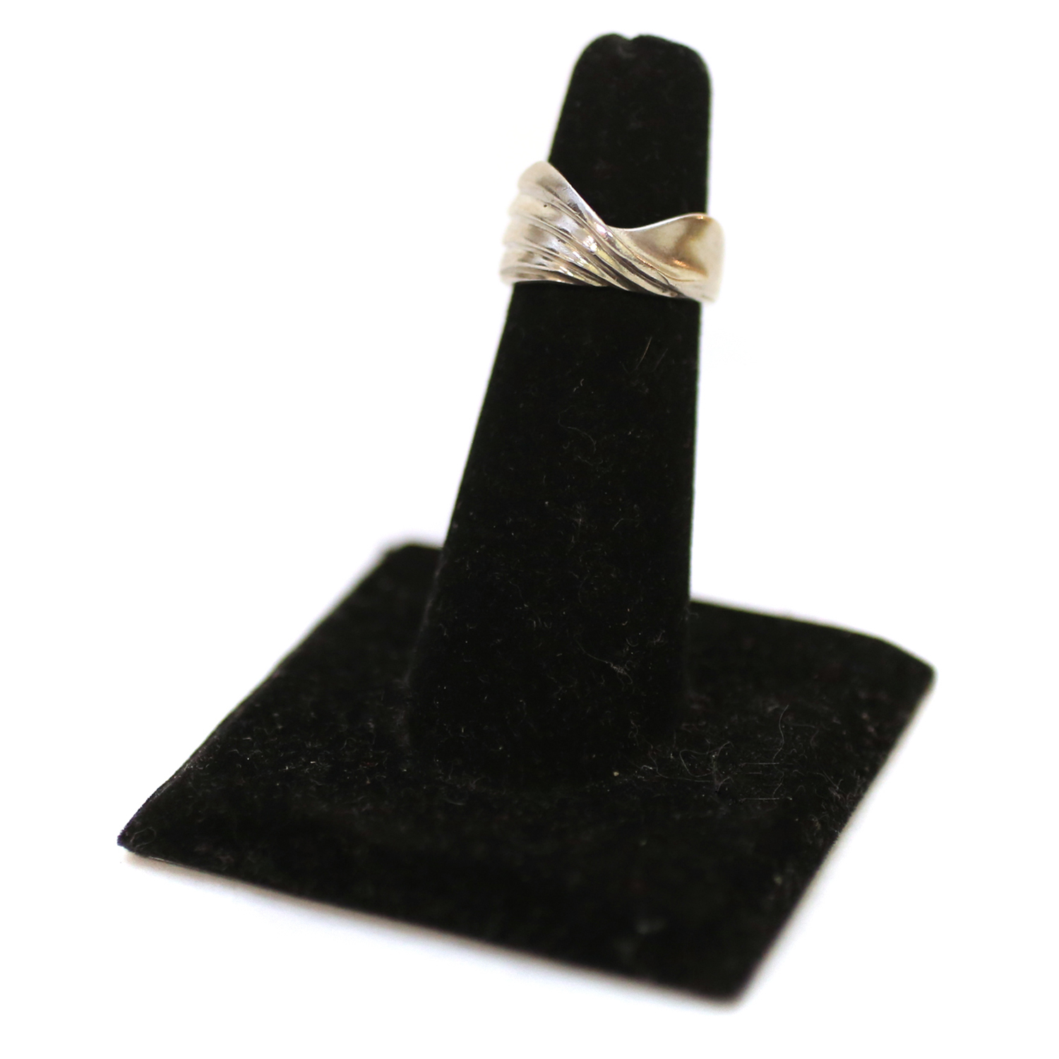 Elizabeth Tucker — practical art