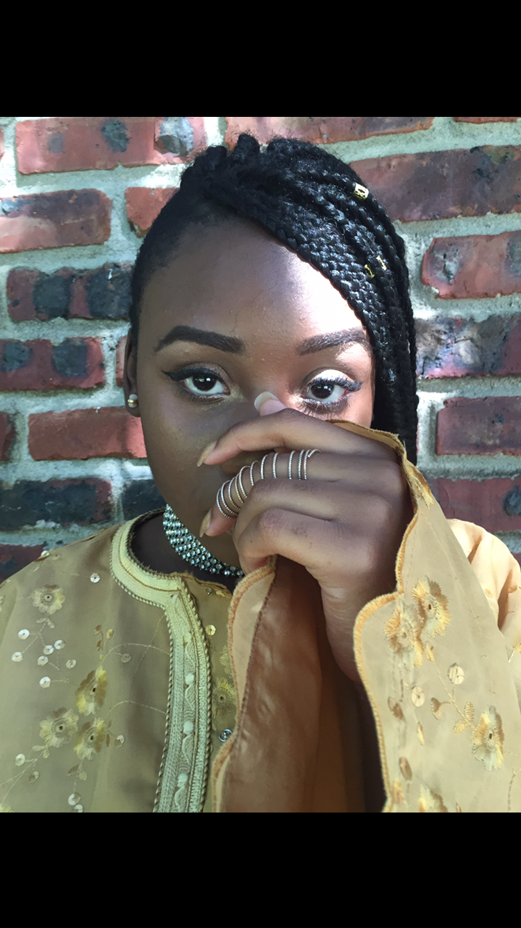  Sun-Daze With A Bronze Goddess