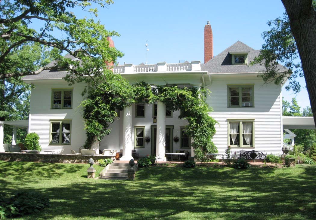 South face of Sweetbriar 2007