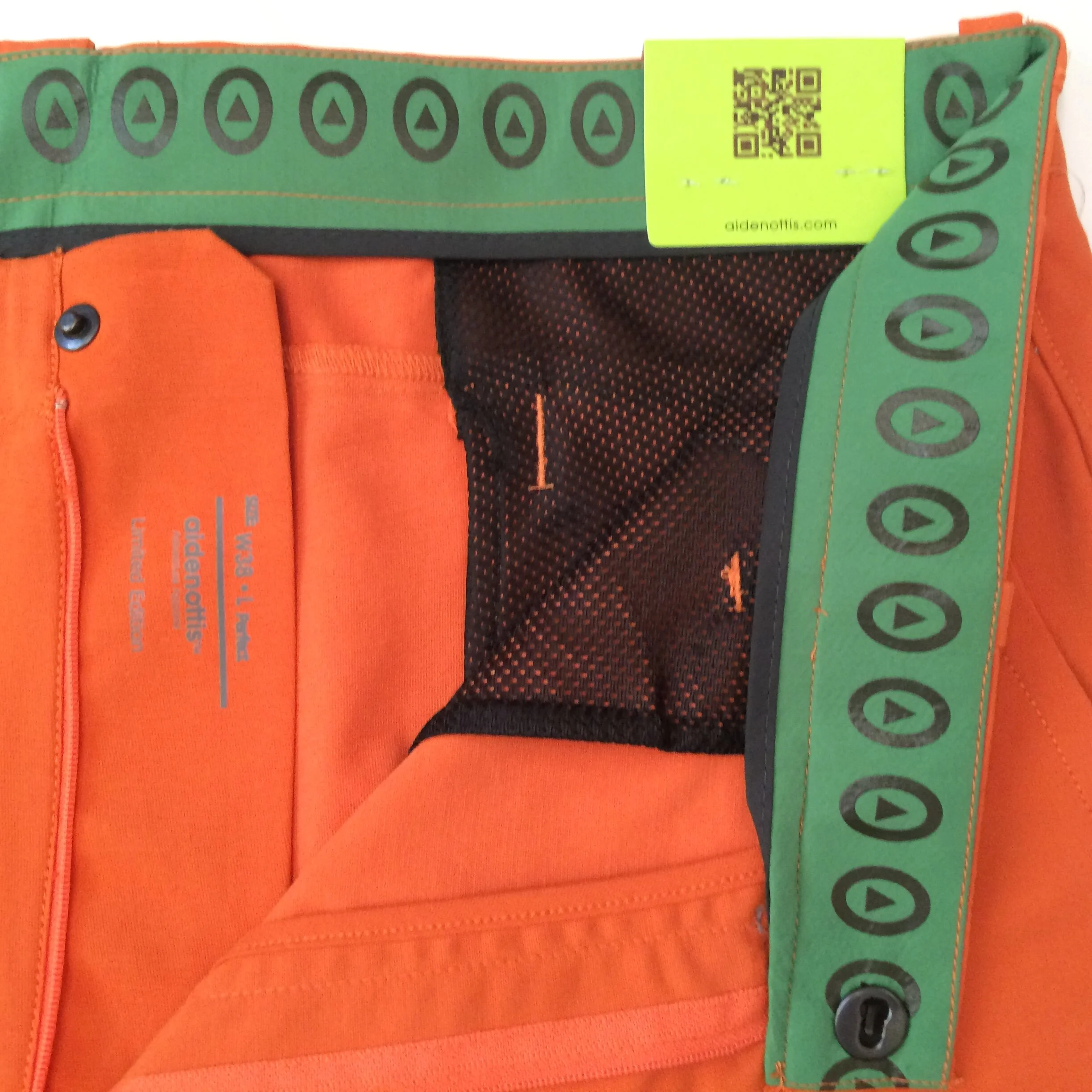 MARMORA TACKLE SHORT Open view burnt orange.JPG