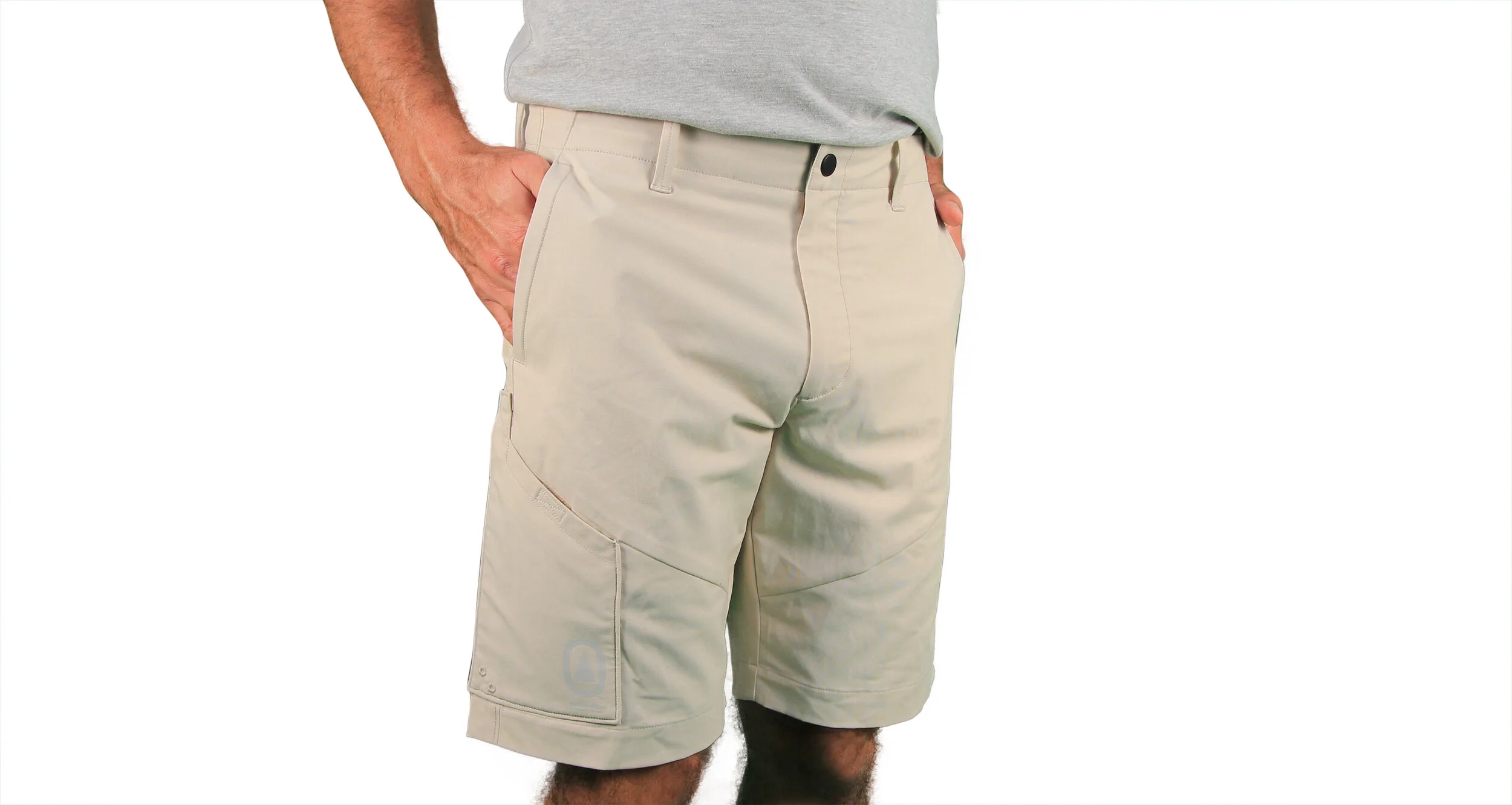 MARMORA TACKLE SHORT Side profile model moon struck.jpg