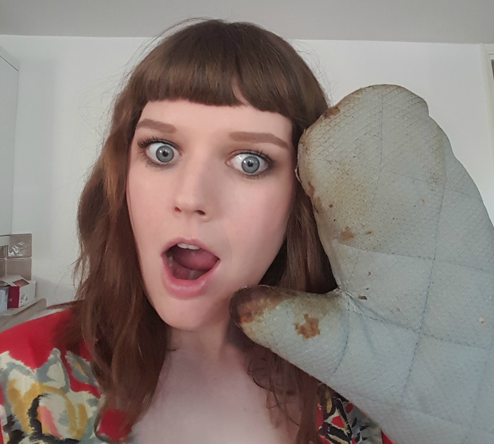 You may recognise this oven glove from Vix Meldrew's YouTube channel ...I felt like I was meeting a celebrity!