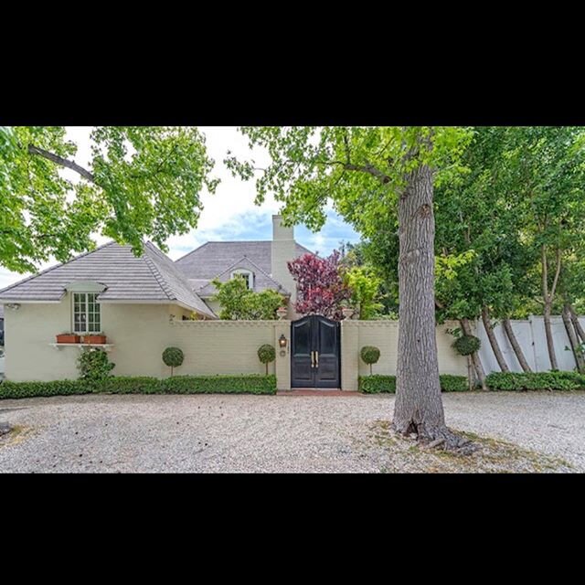 On the market today: 1182 Sunset Hills Road. Asking $22,500 a month. Off lower Doheny north of Sunset is this stunning Paul Williams traditional. Over 4,300 sq ft. 3 bed up. 1 down. Guest house. Pool. Private side grass yard. Old Hollywood charm in a