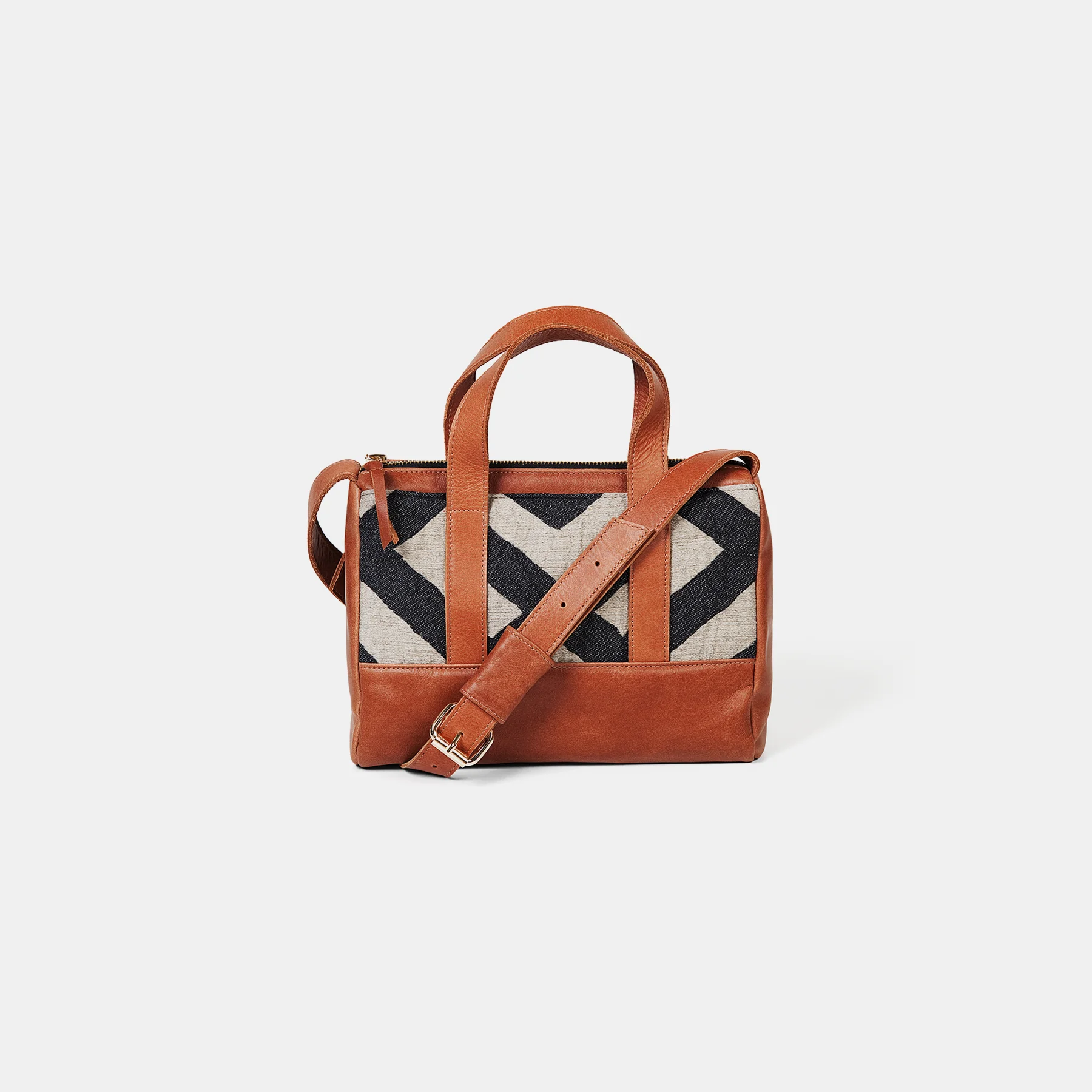 camel duffel.jpg