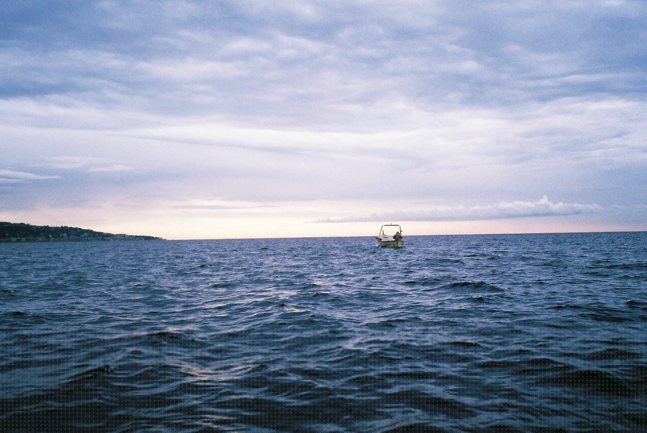 SEA.jpg