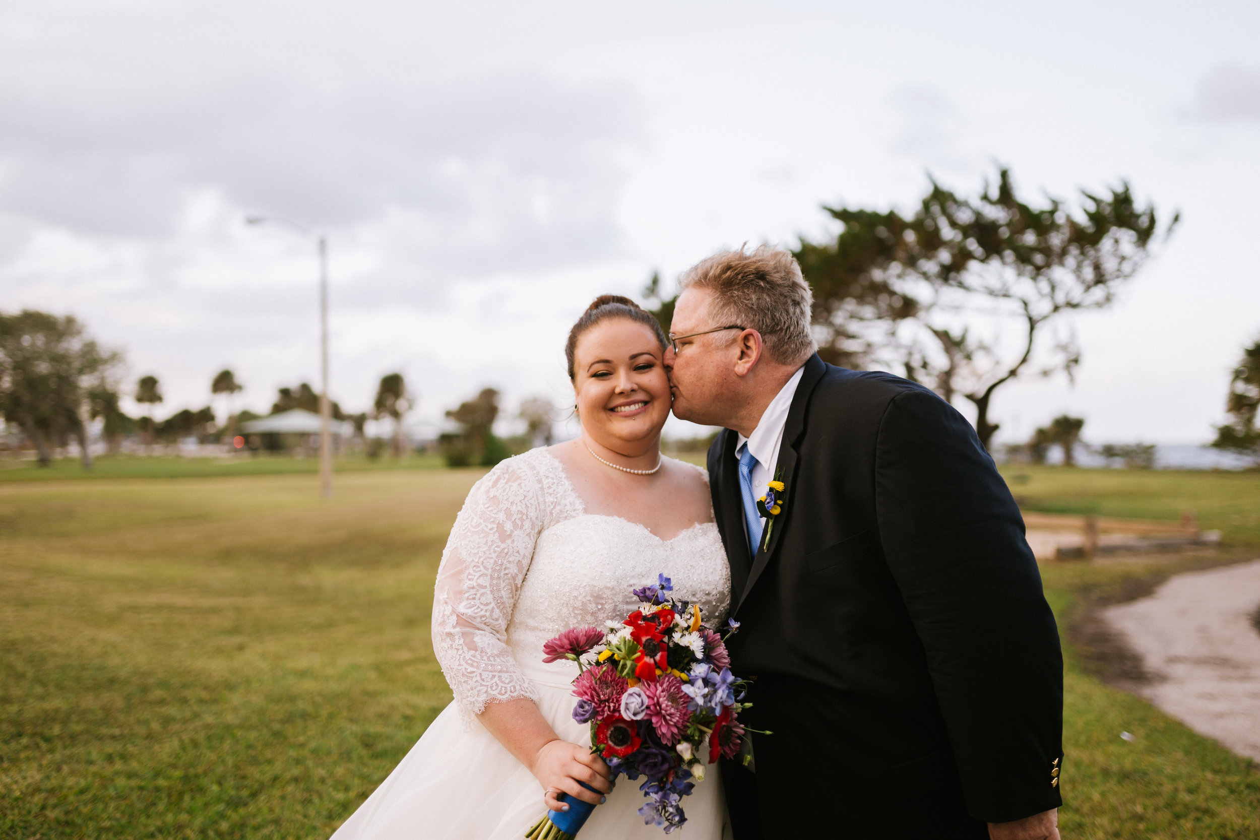 2017.11.11 Hannah and Brad Sandpoint Park Titusville Wedding (513 of 1089).jpg