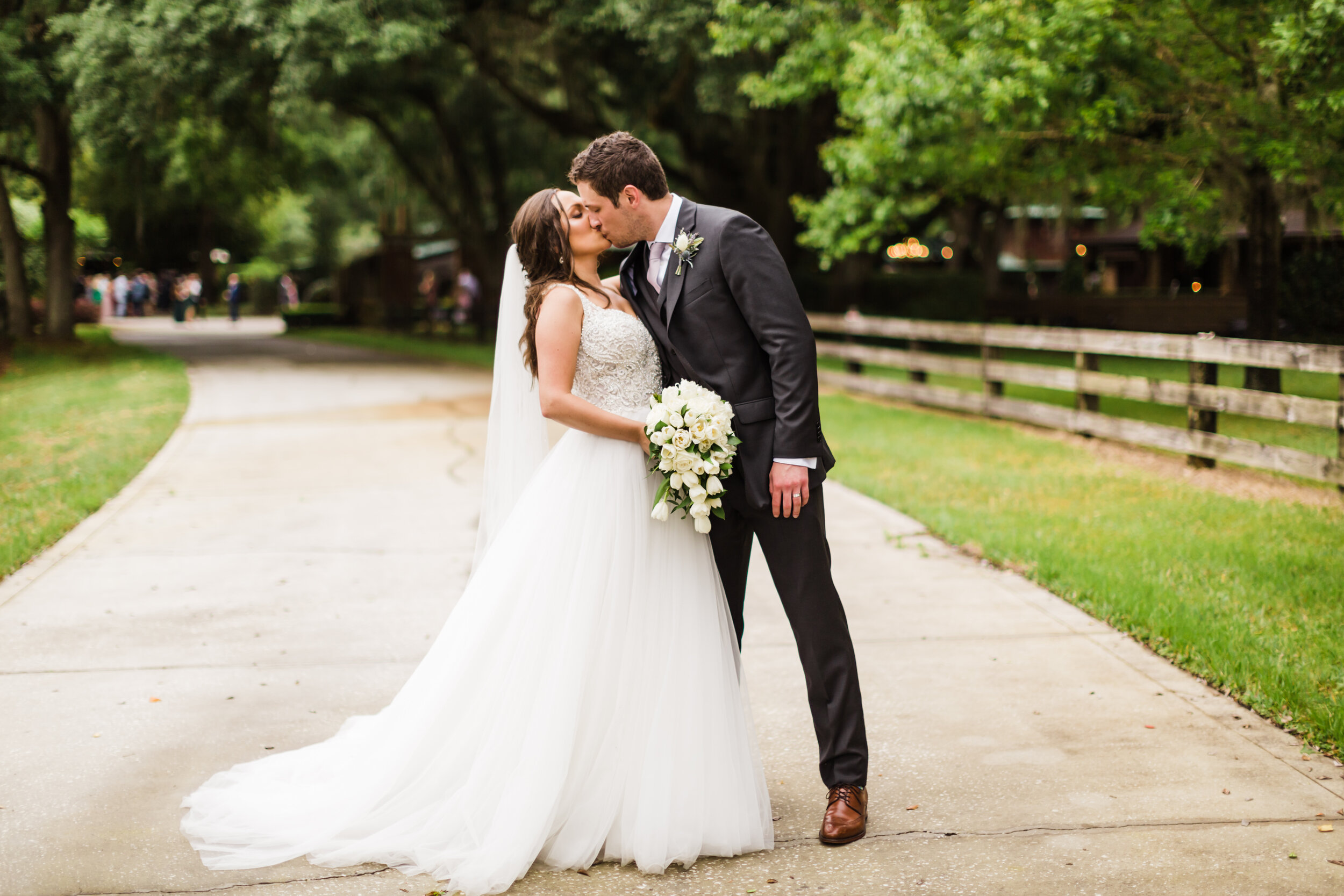 Kaitlin Arnold and Steven Dull's Wedding at Club Lake Plantation