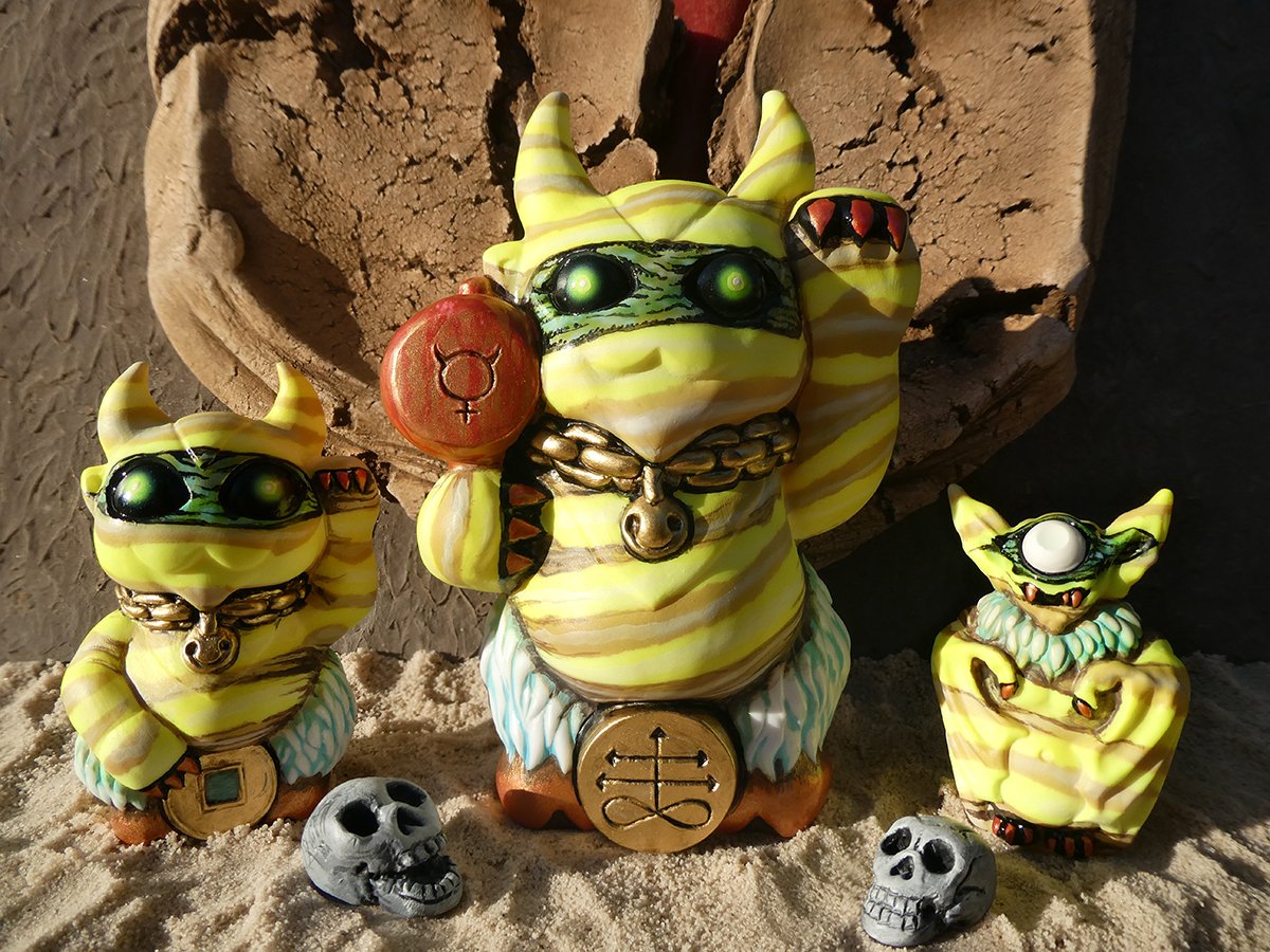 Mummy Maneki6.jpg