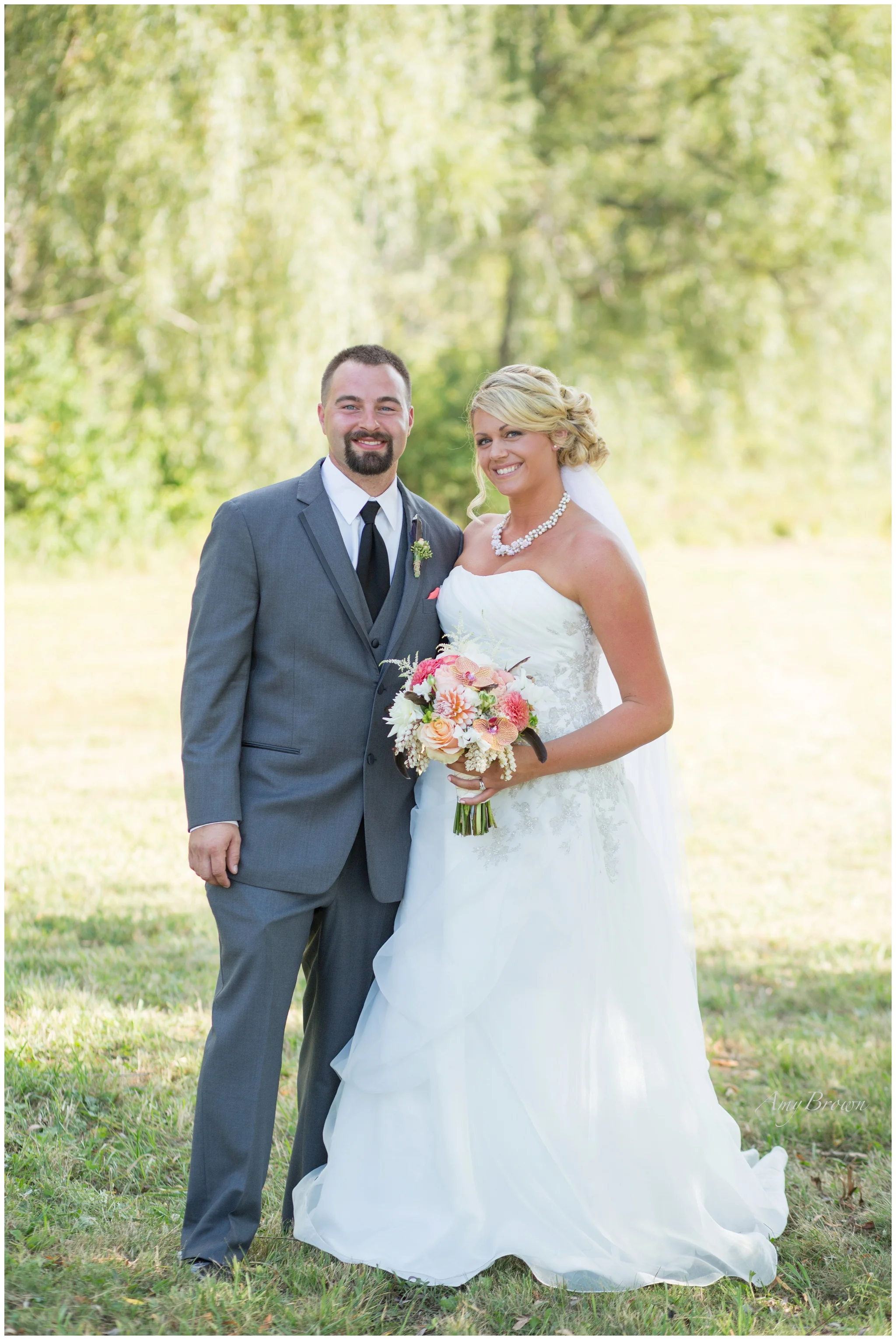 nh wedding photographer | Farm Wedding | Amy Brown Photography