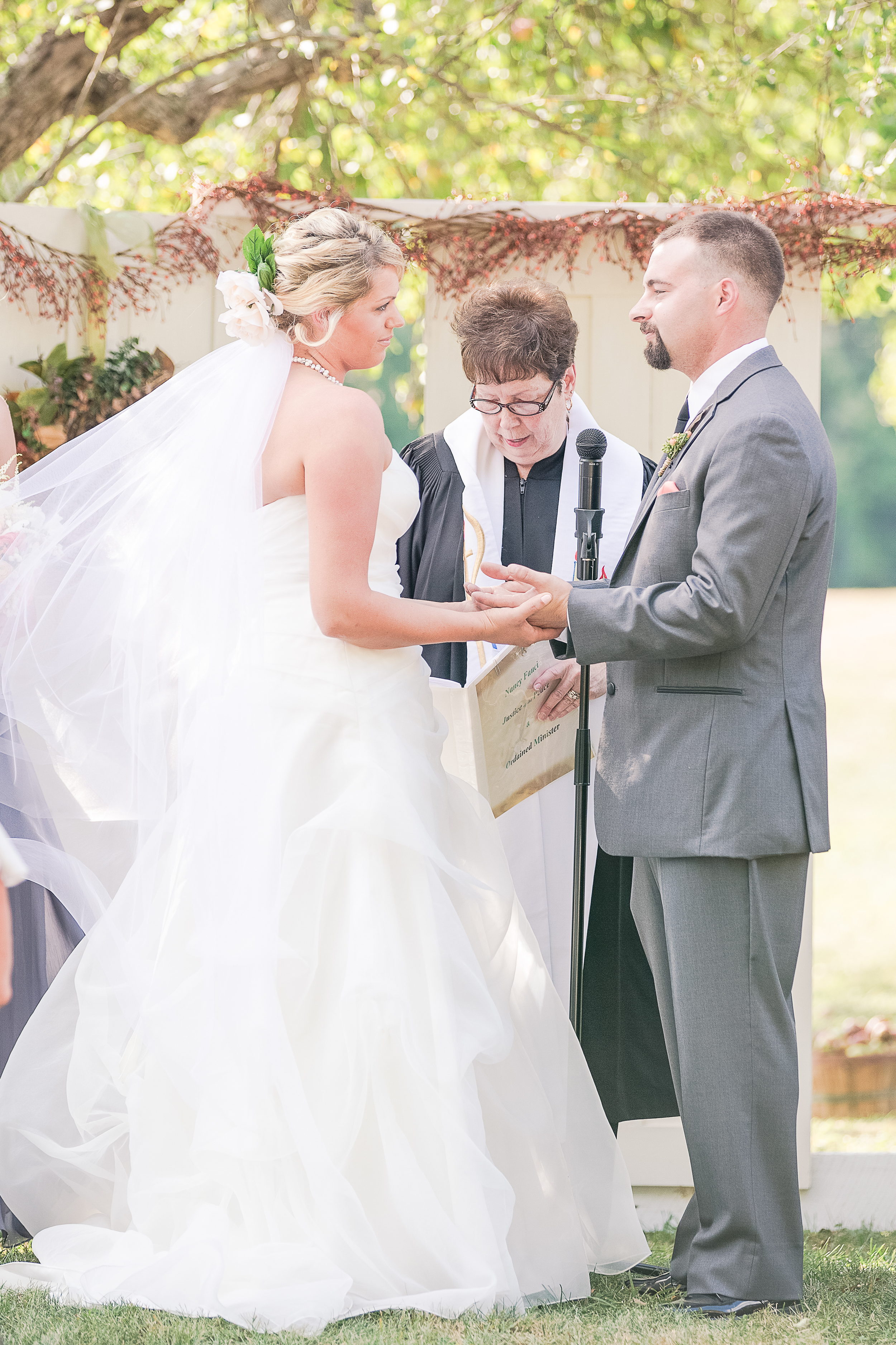 southern-new-hampshire-wedding-photographer-newfields-farm-wedding