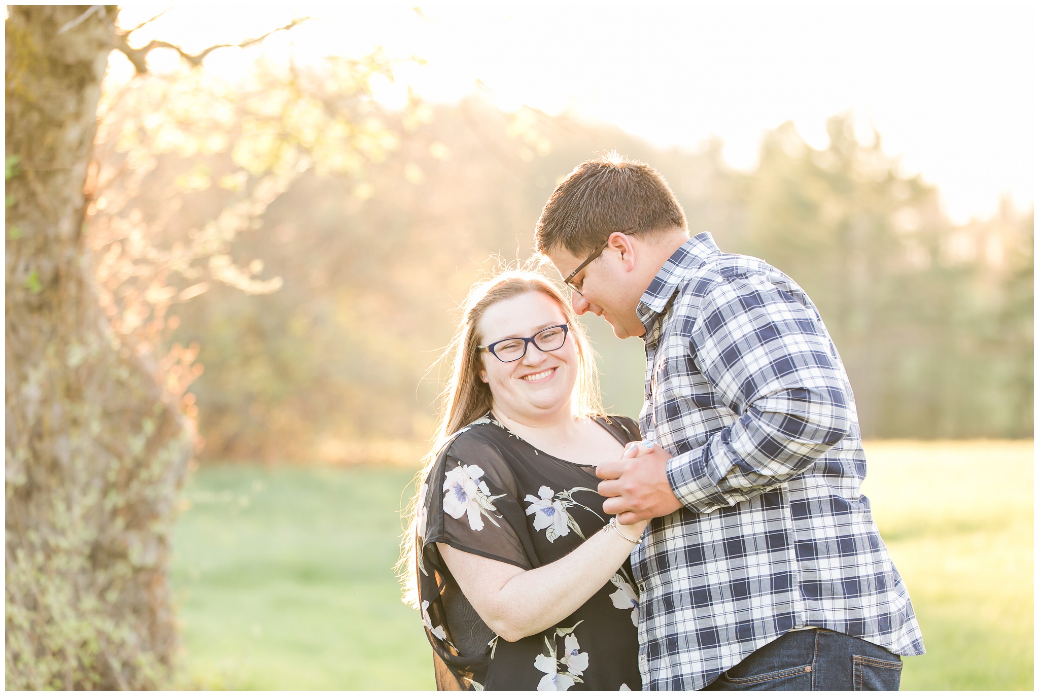 Wagon Hill Engagement Session, New Hampshire | Amy Brown Photography