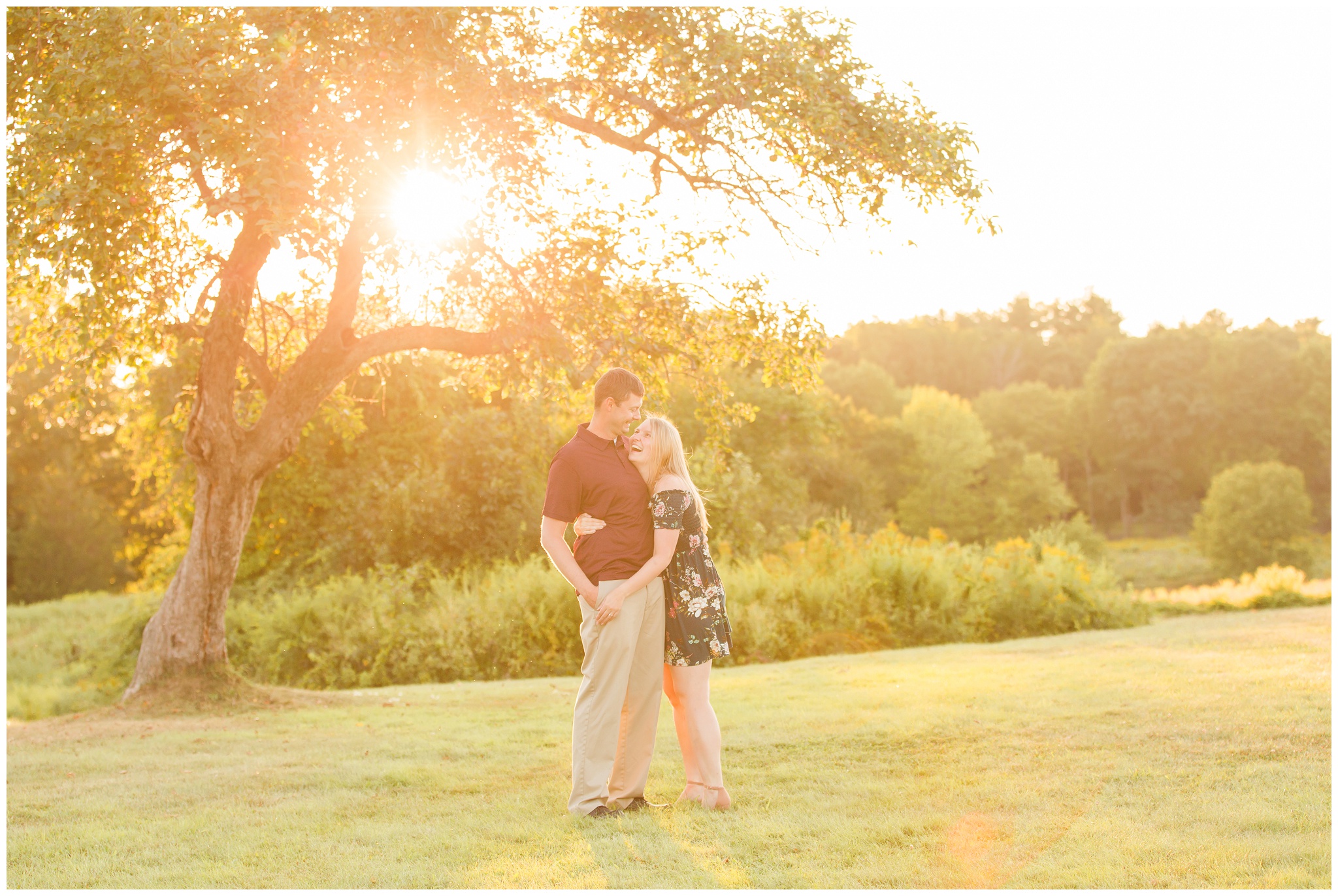 Seacoast-New-Hampshire-Wedding-Engagement-Photographer-Wagon-Hill-Farm-Durham-NH-Outdoors