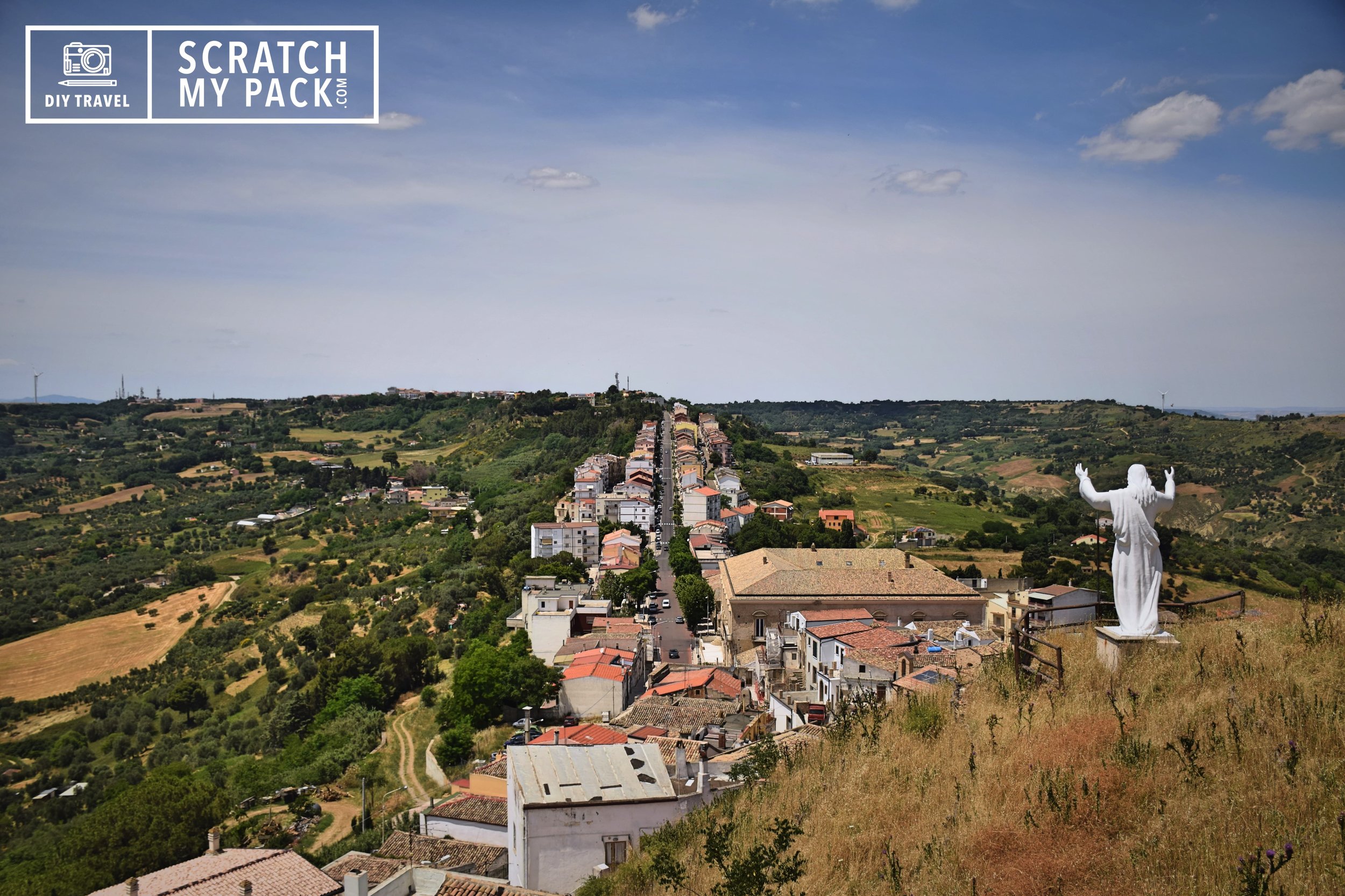 Looking at the entrance into Pomarico