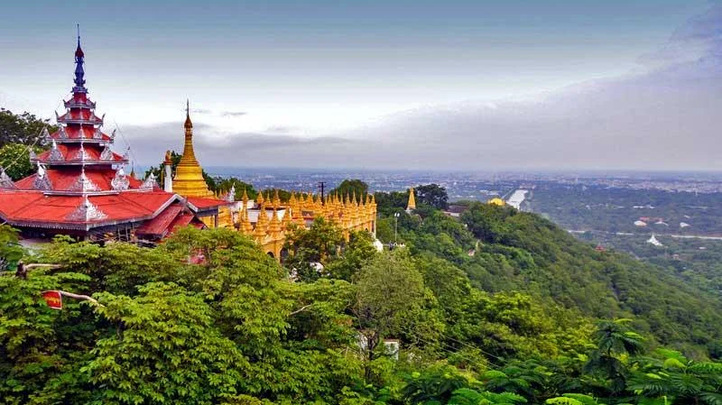 Mandalay: Climb Mandalay Hill - (Photo Credit: TakeThatVacation)