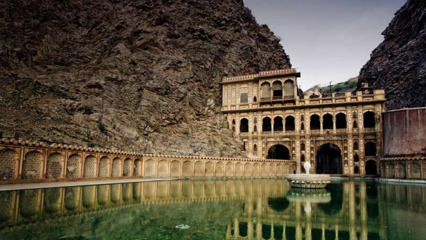 Sita Ram Ji - Free to visit - Called Monkey Temple due to the large number of monkeys who live in the largely abandoned and only partially restored temples. The site consists of a series of temples built into a narrow crevice in the ring of hills that surrounds Jaipur. Visitors can ascend the crevasse, continuing past the highest water pool to a hilltop temple from there are views of Jaipur and its fortifications spreads out across the valley floor.