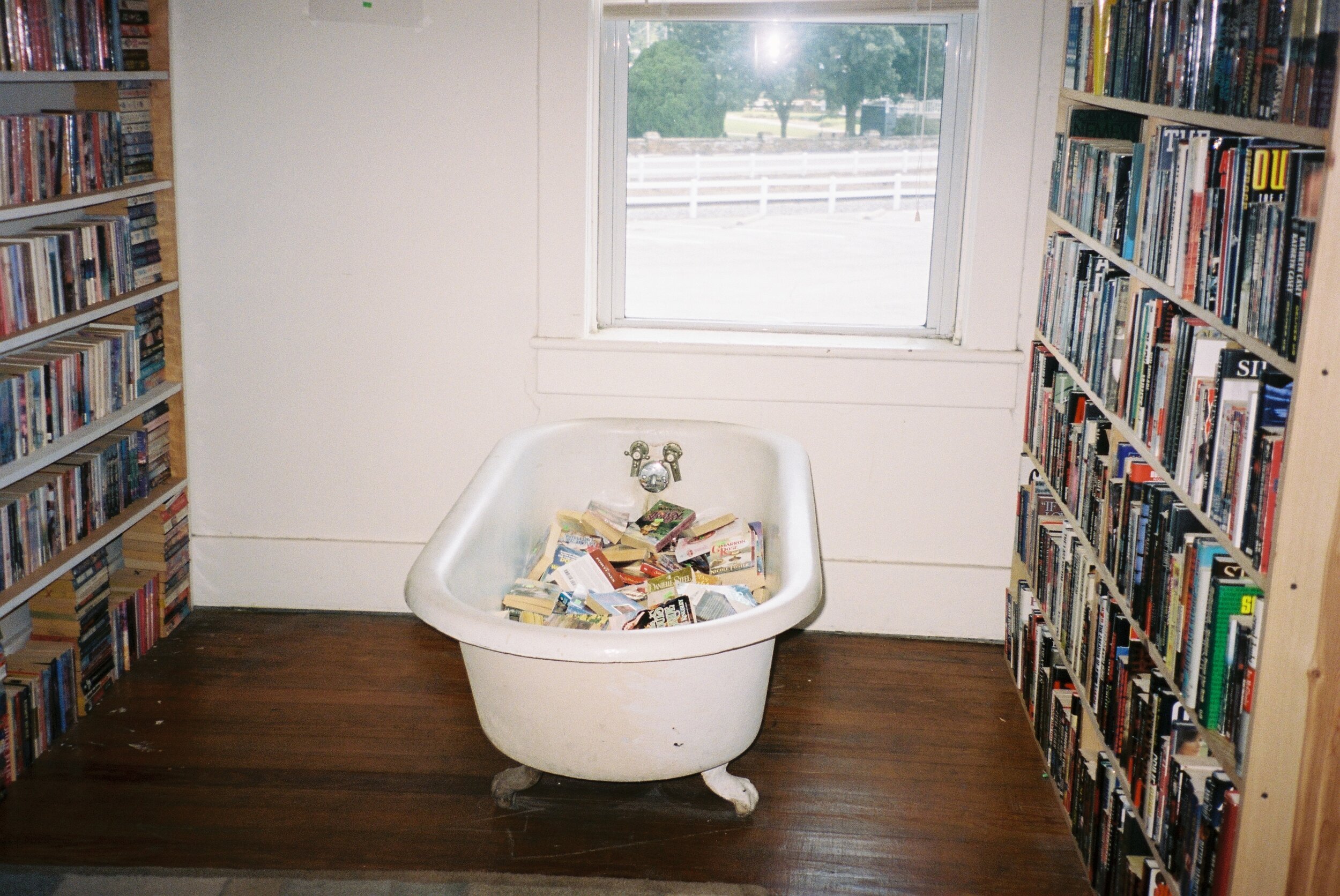 A020568-R1-31-32.jpeg
