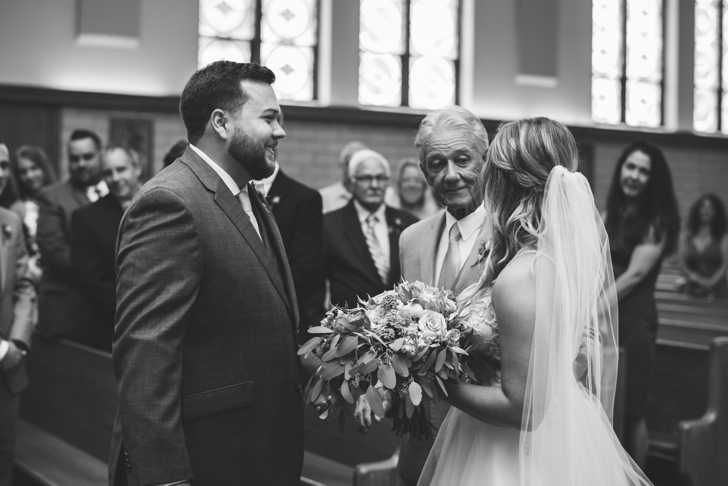 toledo ohio church wedding photographer