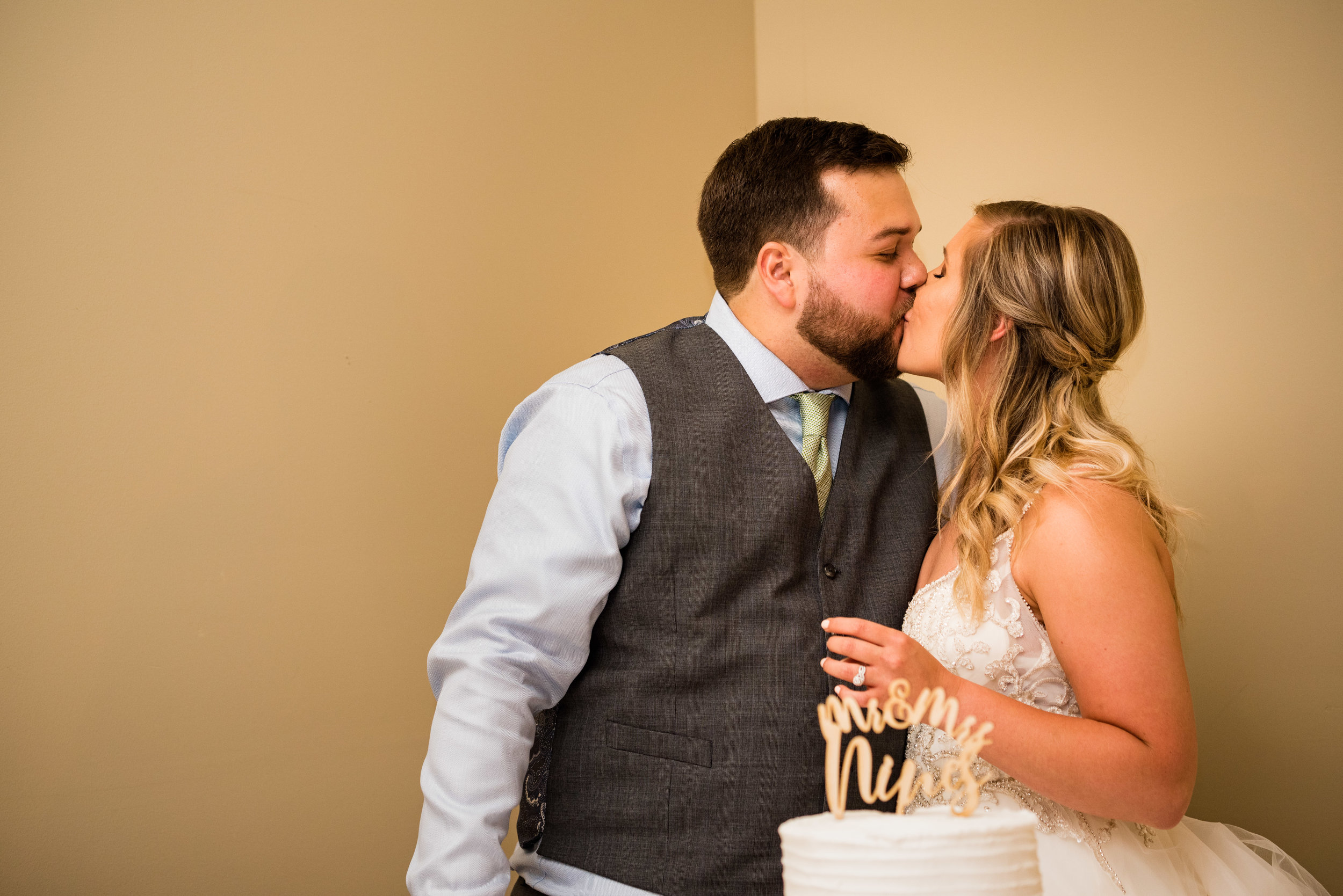 toledo wedding photographer