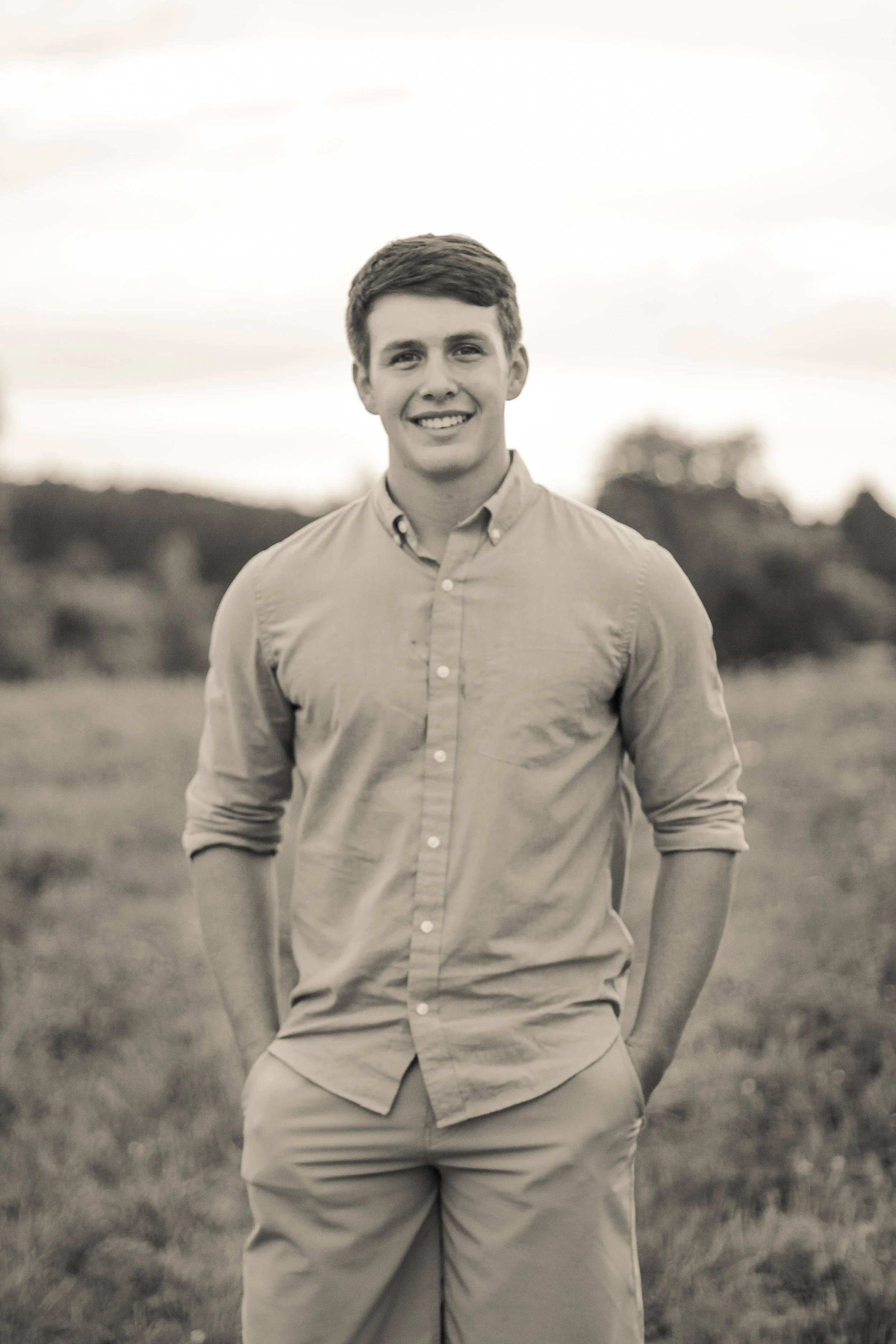 Brennan_SeniorPhoto-35.jpg