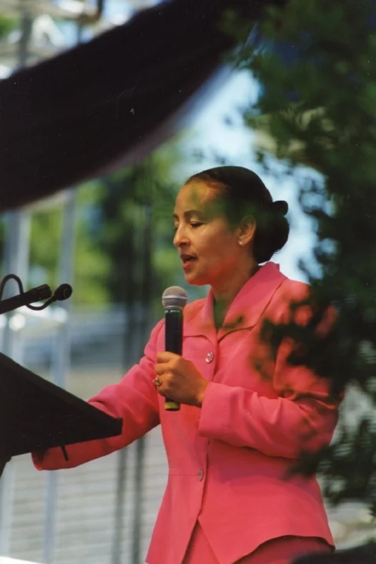 Bunny Wilson speaks on "Servanthood"