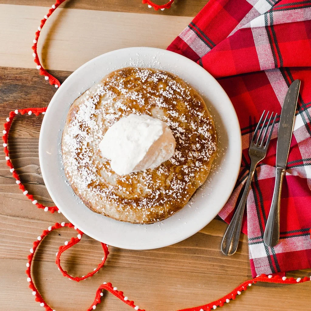 ✨ Henry's Ten Days of Giveaways - DAY EIGHT! ✨

Win brunch for two here at Ten Foot Henry! Tag your favourite brunch date, make sure you're following us AND tell us what your favourite TFH brunch treat is! Winner announced tomorrow via our stories! G