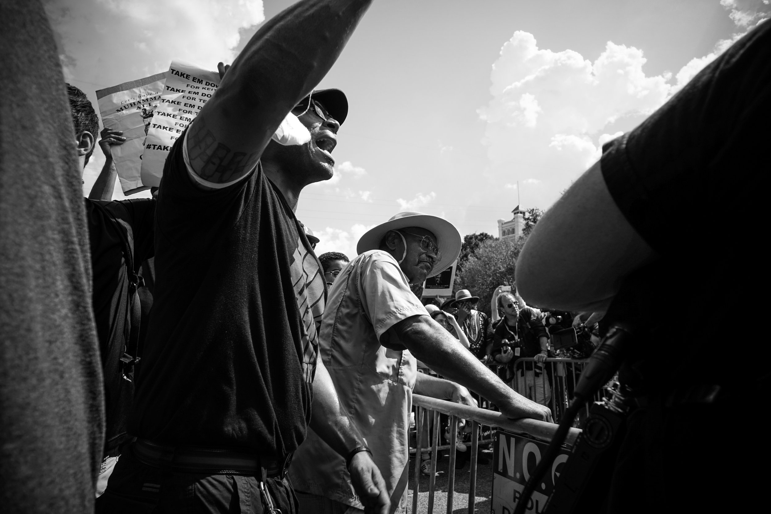 the set (13 of 23).jpg