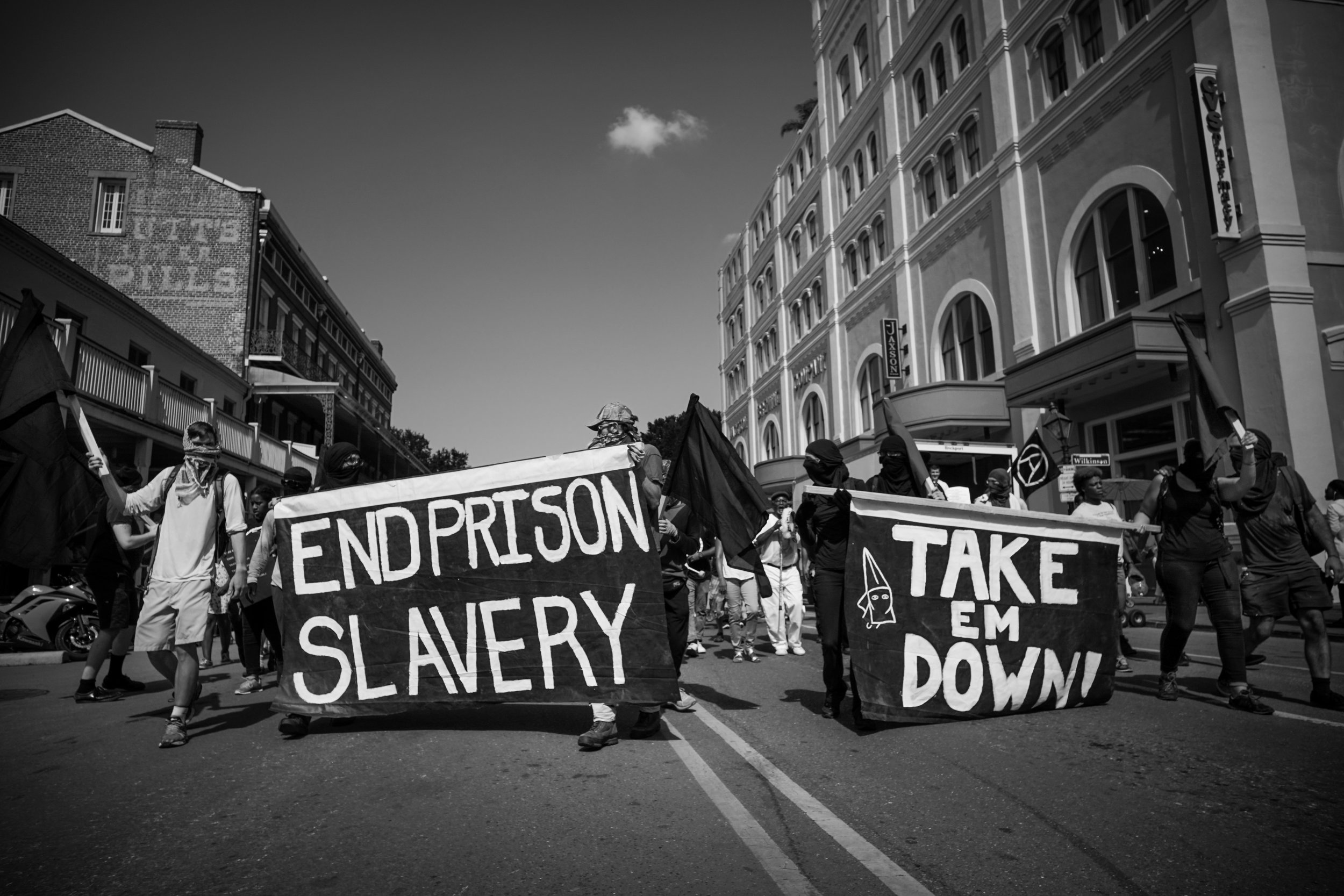 the set (19 of 23).jpg