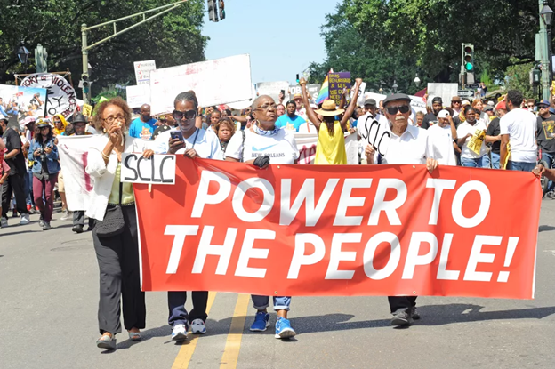 -- VETERAN CIVIL RIGHTS LEADERS AT FRONT OF THE MARCH