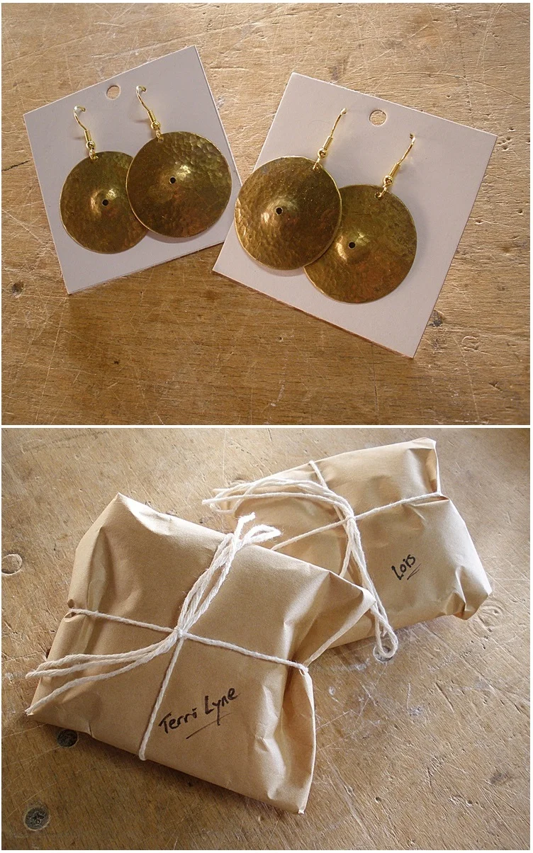 earrings1.jpg
