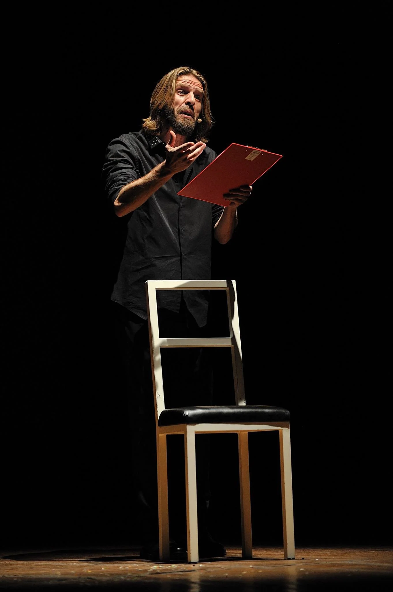 L’écrivain, musicien et acteur Giulio Casale. © Leonardo Arrisi