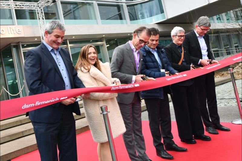 Il campus della DSM-Firmenich: previsti migliaia di nuovi posti di lavoro, ottime opportunità per gli italiani qualificati