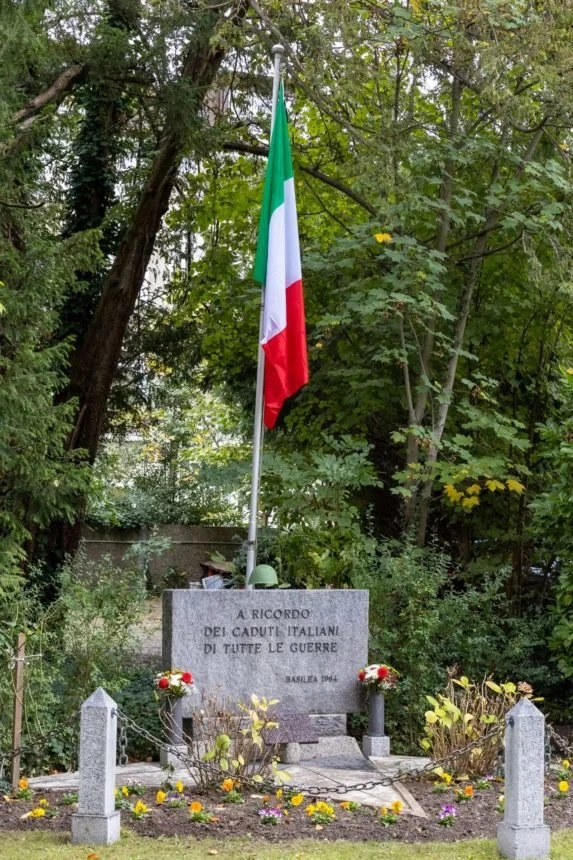 Omaggio al Monumento ai Caduti presso il Consolato d'Italia a Basilea