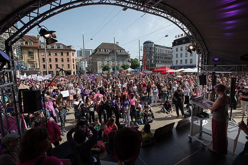 14 giugno 2023, terzo Sciopero delle donne in Svizzera. Una data simbolo per FAFTPlus, che sarà in piazza perché...