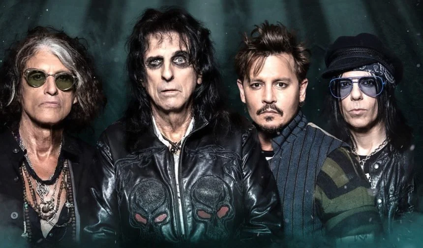 Johnny Deep compie 60 anni e festeggia (in musica) anche in Italia