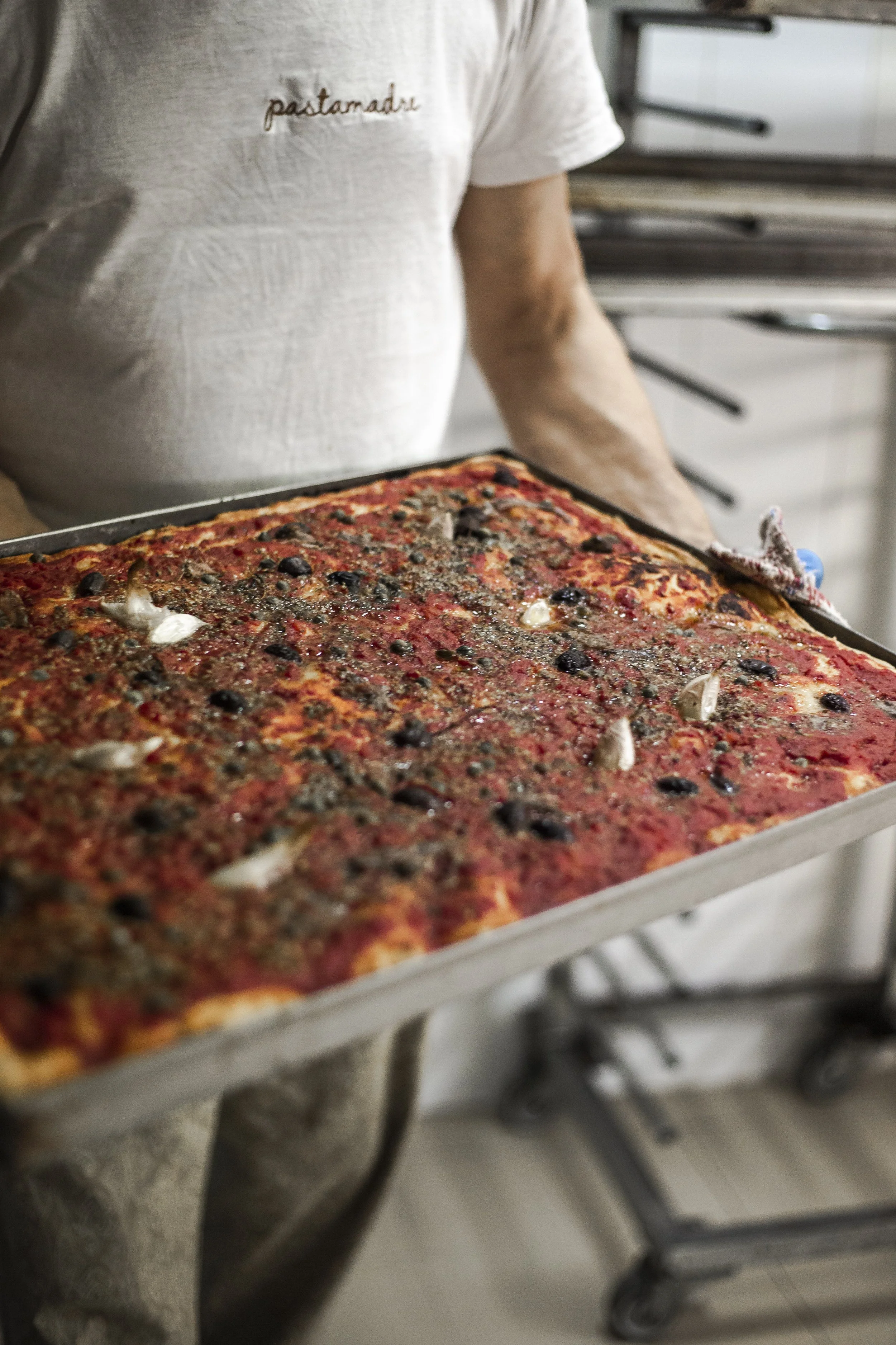 La sardenaira di Sanremo. Sapori che "fanno cantare" il palato