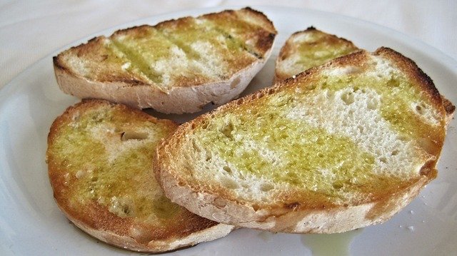 Le superstar del benessere a tavola: l'Italia brilla grazie ai "cibi della nonna"