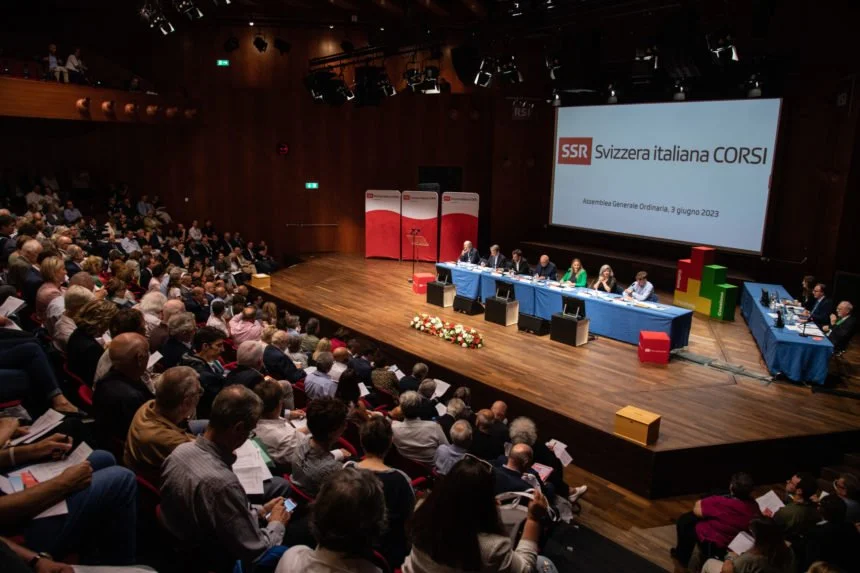 L’indebolimento del servizio pubblico renderebbe più fragile la Svizzera