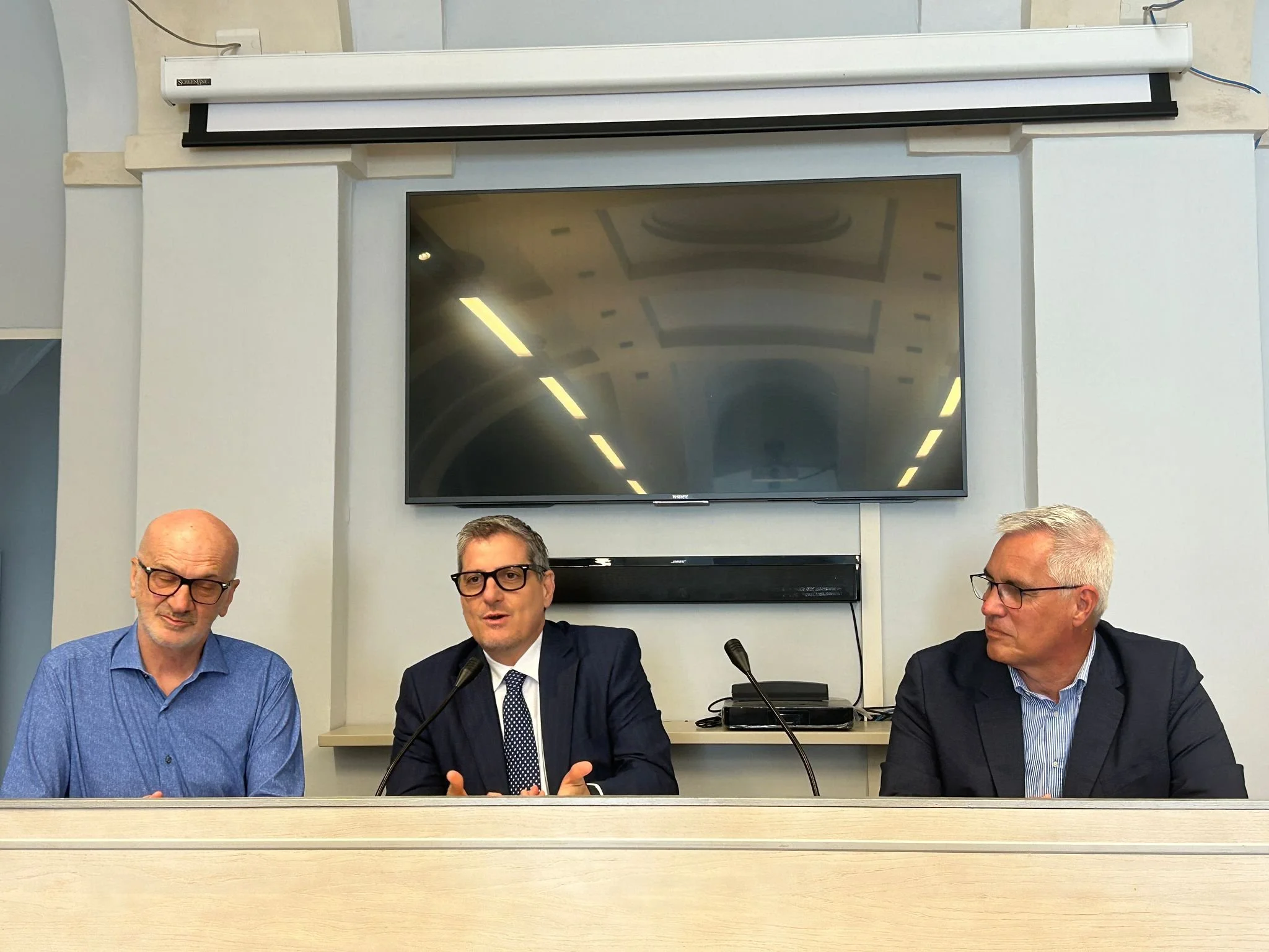 Alberto Barachini: «Stiamo lavorando a un nuovo regolamento per la legge di sostegno all’editoria»