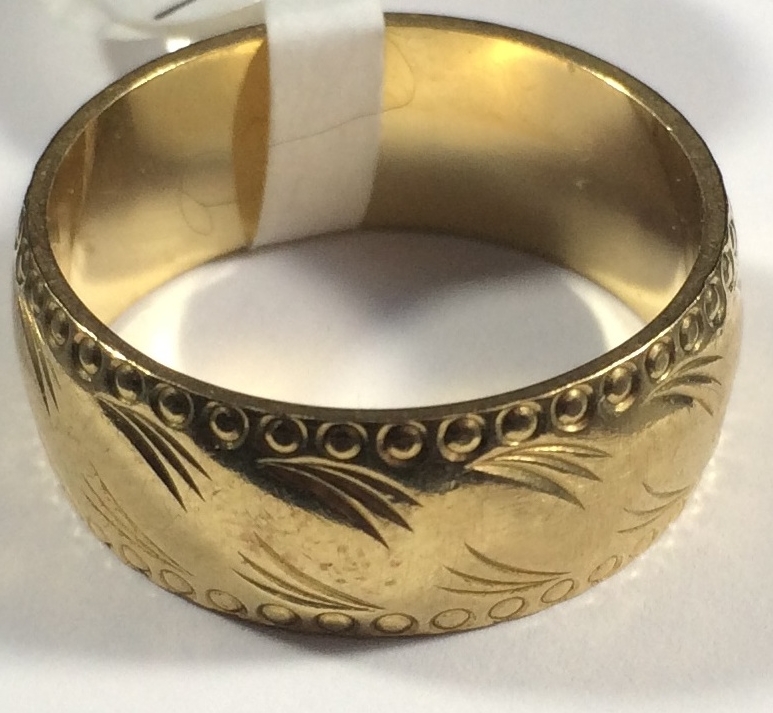 9ct Patterned Band Ring ref - 1099 £135c.jpg