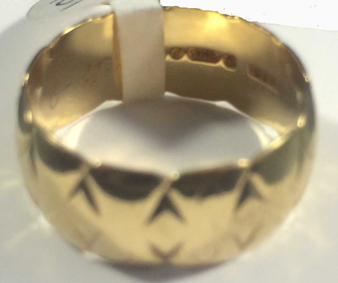 9ct Patterned Band Ring ref - 1101 £119cf.jpg