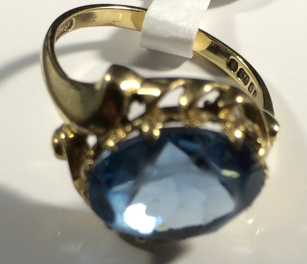 9ct Blue Stone Ring (M half) ref BI 1391 £95.jpg