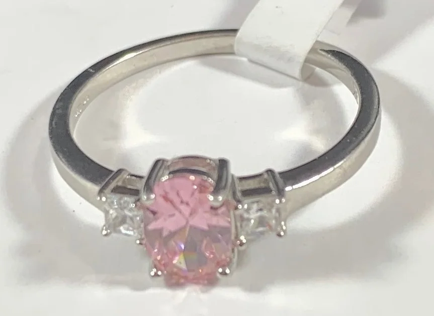 9ct+White+Gold+Cubic+Zirconia+%26+Pink+Stone+Ring+size+n+half+ref+P777+%C2%A340.jpg