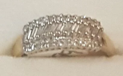 9ct Diamond Set Ring size O ref P 4820 £299.jpg
